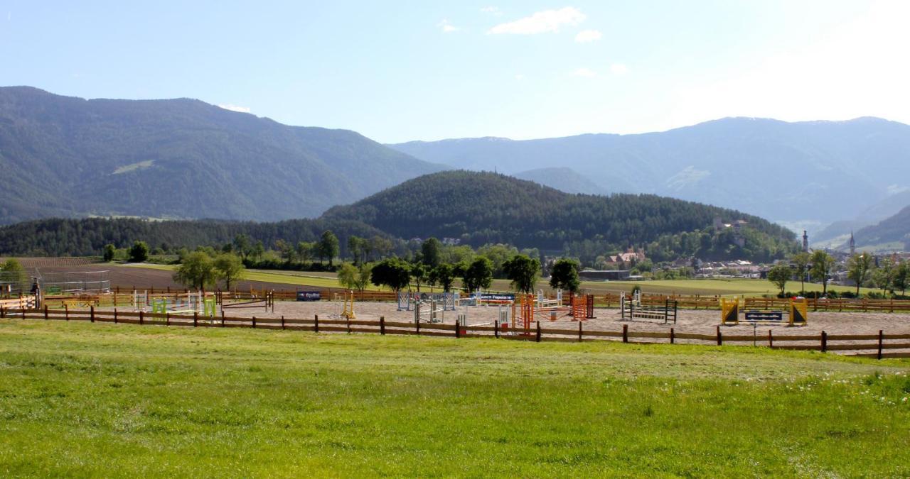 Apartament Schoenhuberhof - Panoramalage Brunico Zewnętrze zdjęcie